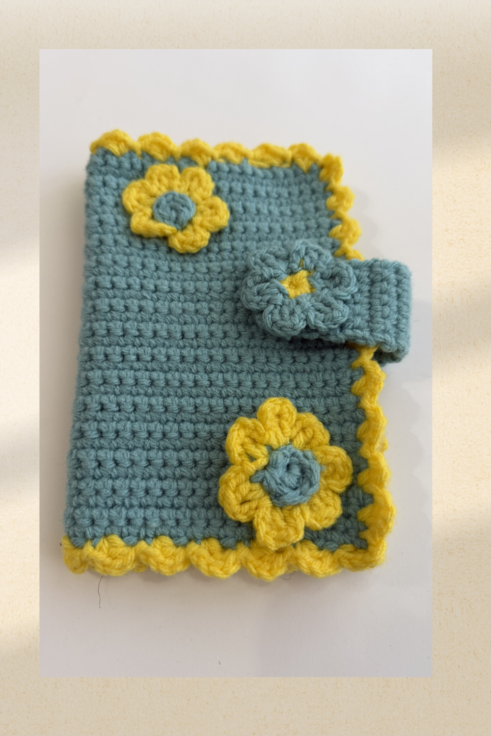 Protège-livre au crochet-Collection Pétales de douceur