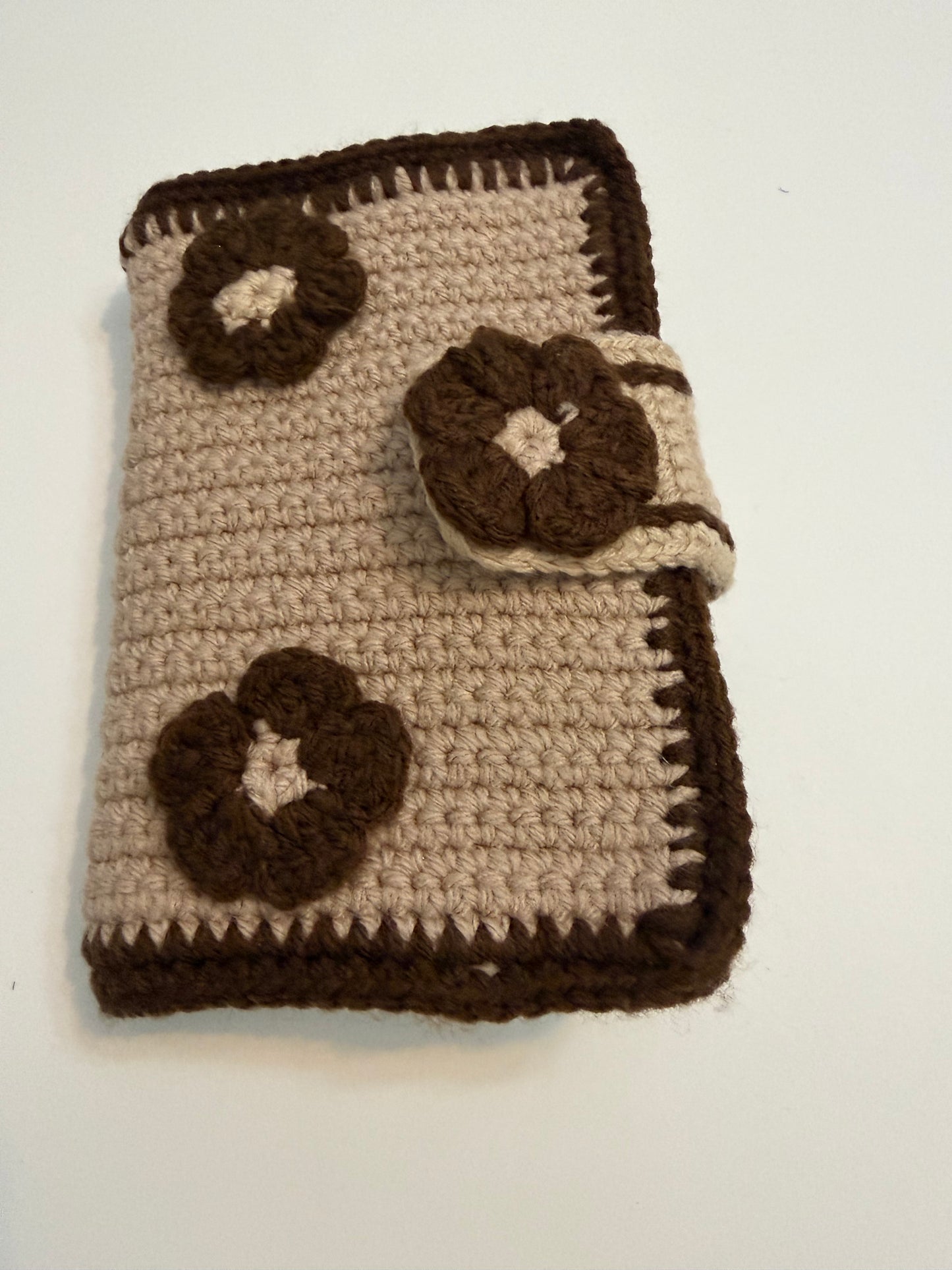 Protège-livre  au crochet-Collection Pétales de douceur
