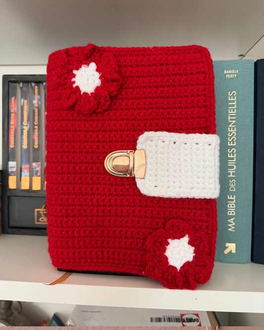 Protège-livre au crochet – Collection Écrin